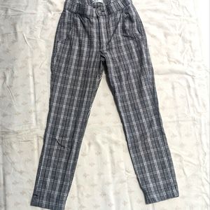 Plaid trousers pants, cropped